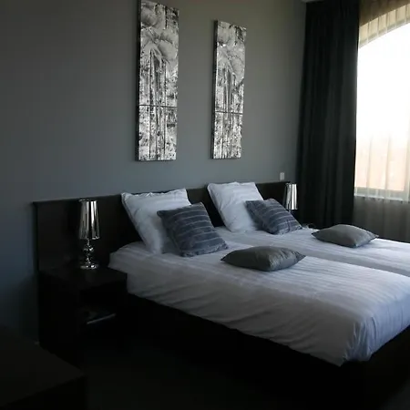 Het Turfschip 2* Etten-Leur